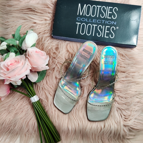 Mootsies Tootsies Shoes - Mootsies Tootsies clear block heel slide sandals